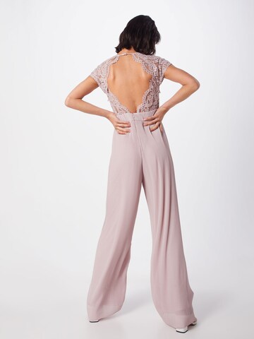 TFNC - Jumpsuit 'RERLY' en rosa: atrás