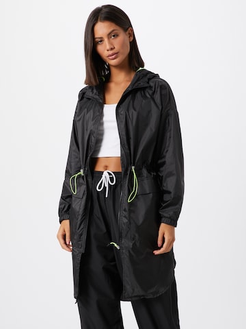 Urban Classics Parka in Schwarz: predná strana