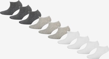 s.Oliver Ankle Socks in Beige: front