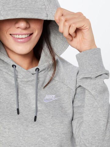 Nike Sportswear Sweatshirt in Grijs