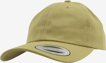 Șapcă de la Flexfit pe galben: față