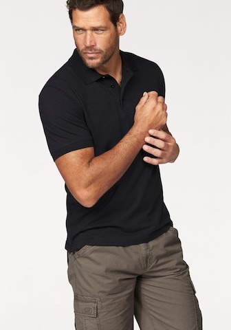 Man's World Poloshirt in Schwarz: Vorderseite