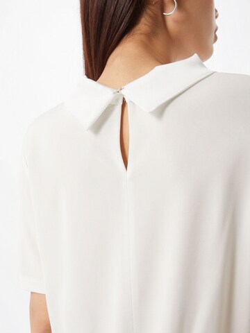 T-shirt 'Doralina' HUGO en blanc