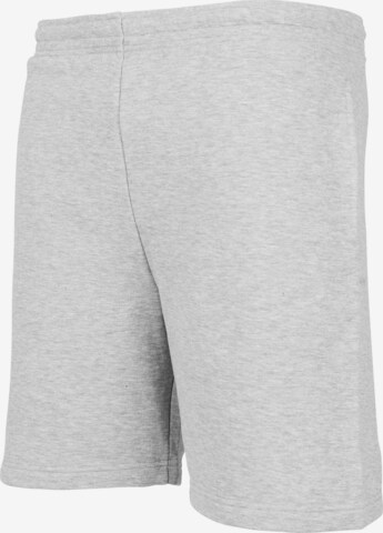 Urban Classics Loosefit Shorts in Grau