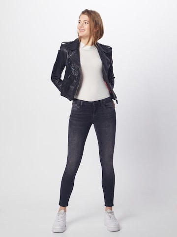 Skinny Jeans 'Lola' de la Pepe Jeans pe negru