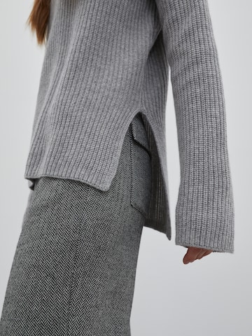 EDITED Sweater 'Allegra' in Grey