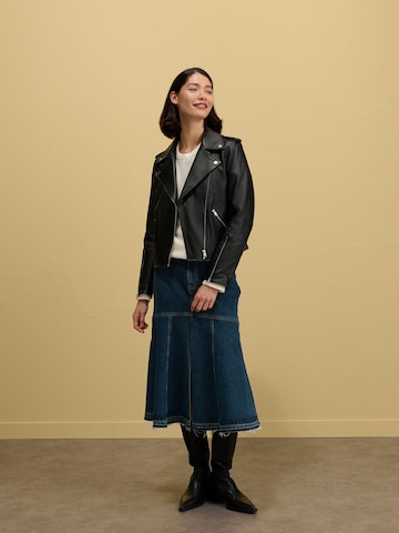 Black Leather Jacket Look