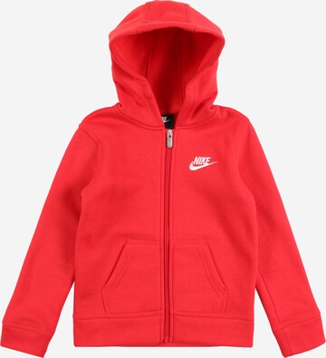 Veste de survêtement 'Club' Nike Sportswear en rouge : devant