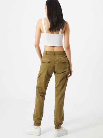 Urban Classics - Tapered Calças cargo em verde