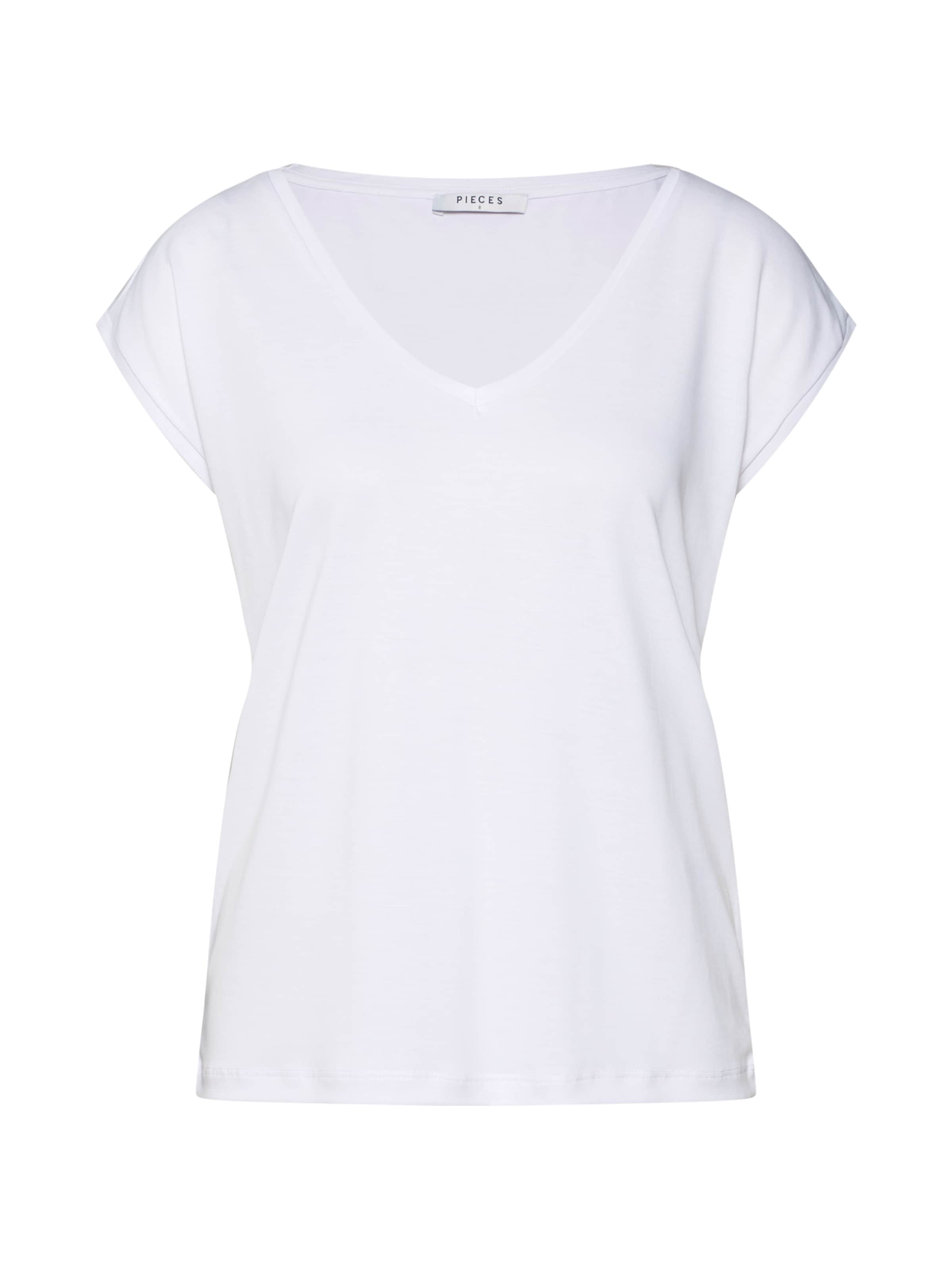 T-shirt 'KAMALA' PIECES en blanc : devant