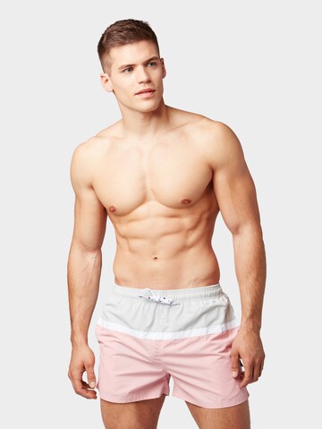 TOM TAILOR Regular Badeshorts in Pink: predná strana