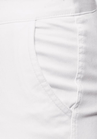 AJC Regular Chinohose in Weiß