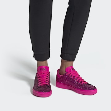 Baskets basses 'Stan Smith' ADIDAS ORIGINALS en rose : devant