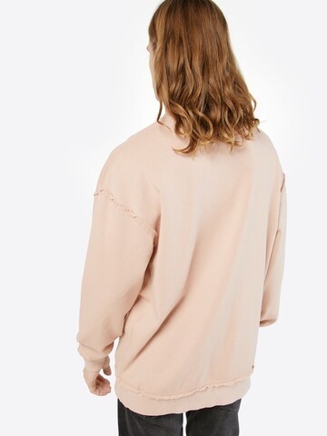 Urban Classics Pullover 'Open Edge Crew' in Pink