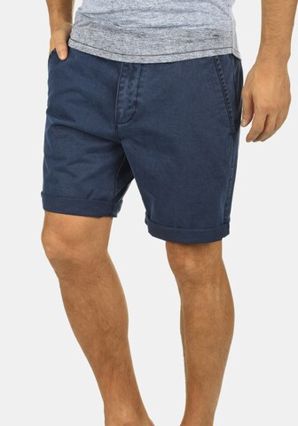 !Solid Regular Chino trousers 'Pinhel' in Blue: front