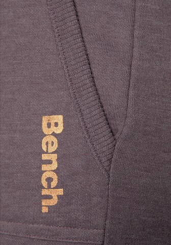 BENCH Regular Broek in Lila