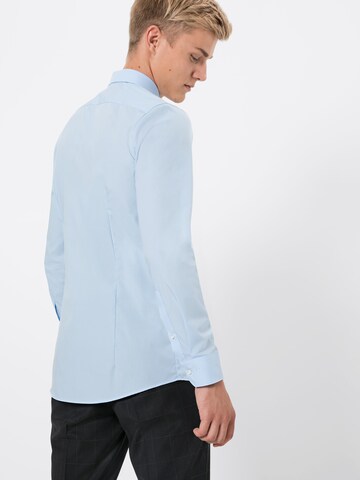 Slim fit Camicia business 'No. 6' di OLYMP in blu: dietro