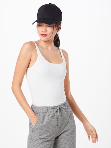 OPUS Top 'Ina' in White: front