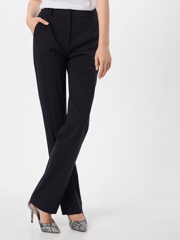 Regular Pantalon à plis HUGO en noir