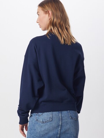 Champion Authentic Athletic Apparel Sweatshirt in Blau