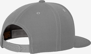 Casquette Flexfit en argent