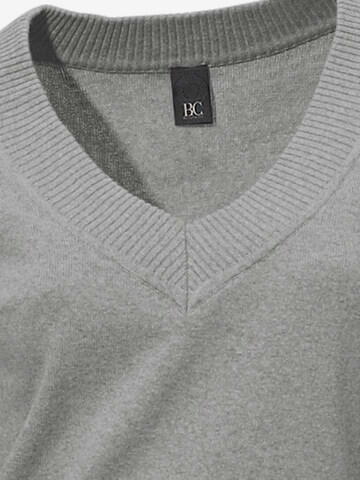 heine Pullover in Grau