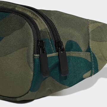 ADIDAS ORIGINALS Heuptas in Groen