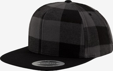 Cappello da baseball 'CHECKED FLANELL' di Flexfit in nero: frontale