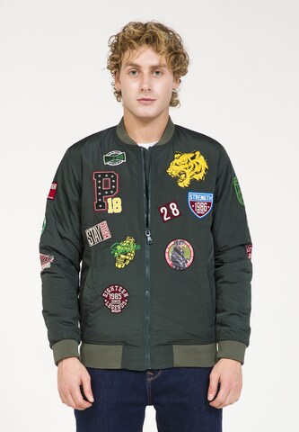 PLUS EIGHTEEN Between-Season Jacket in Green: front