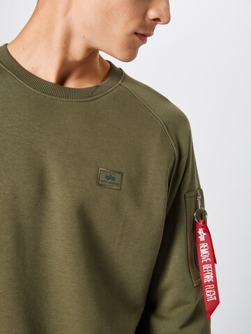 ALPHA INDUSTRIES Sweatshirt 'X-Fit' in Groen