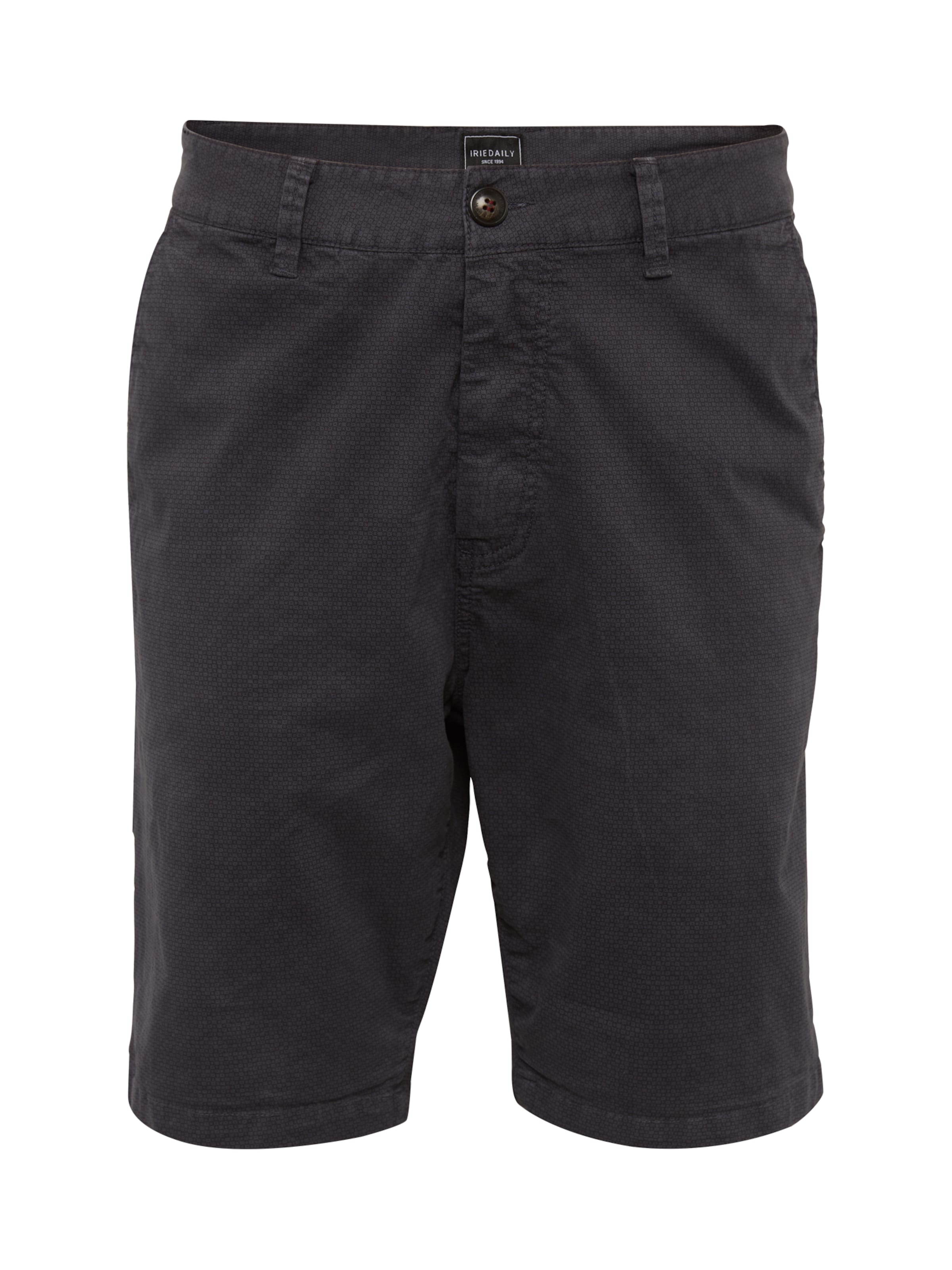 Iriedaily Chinobyxa 'Love City' i svart: framsida