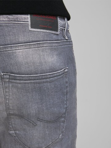 JACK & JONES Regular Jeans in Grau