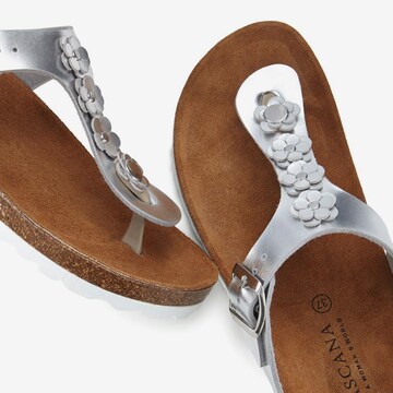 LASCANA T-bar sandals in Silver