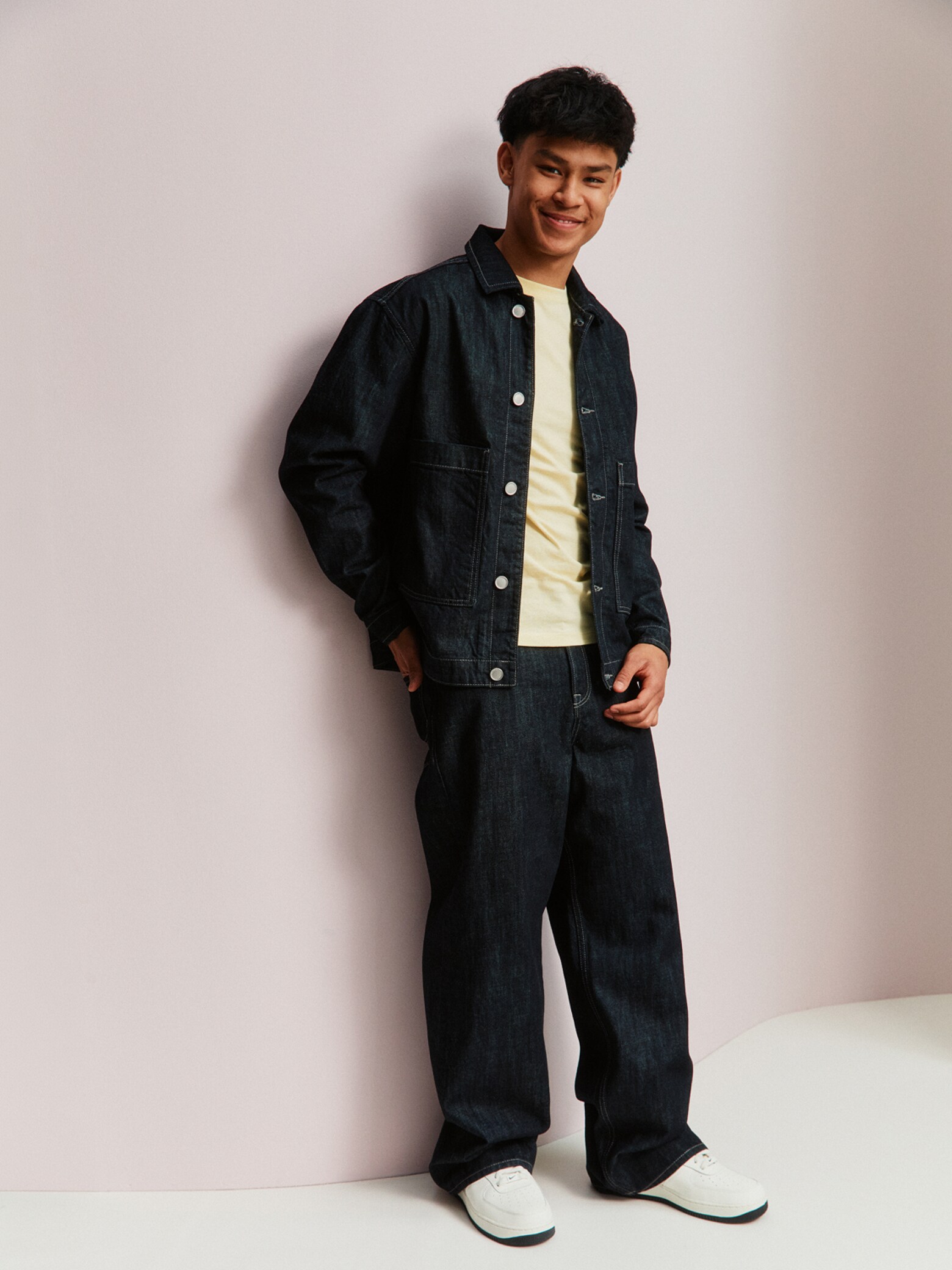 Materiaali, joka sopii kaikkeen 100% denim