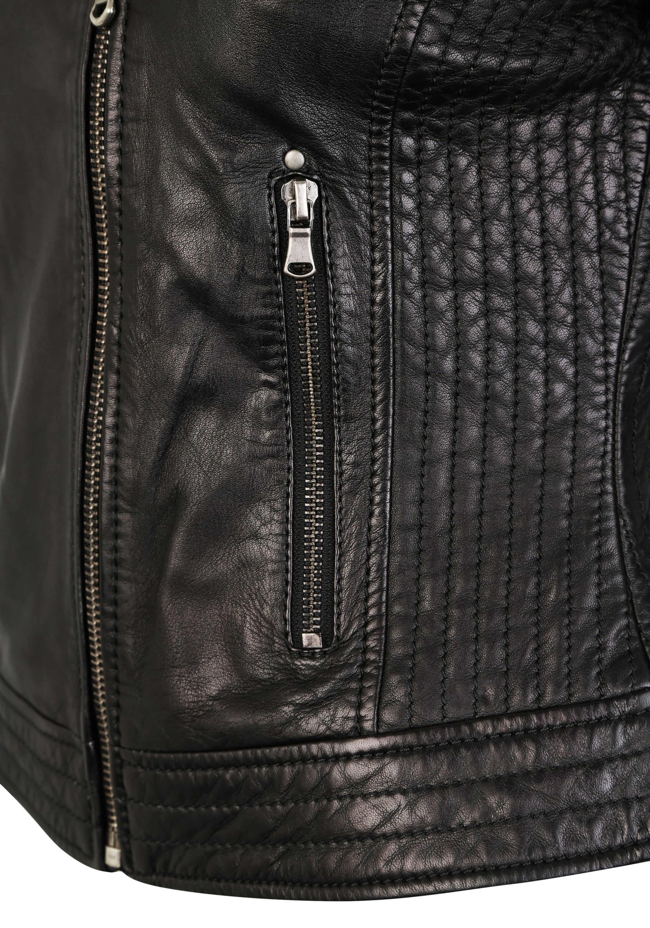 7ELEVEN Between-Season Jacket in Black