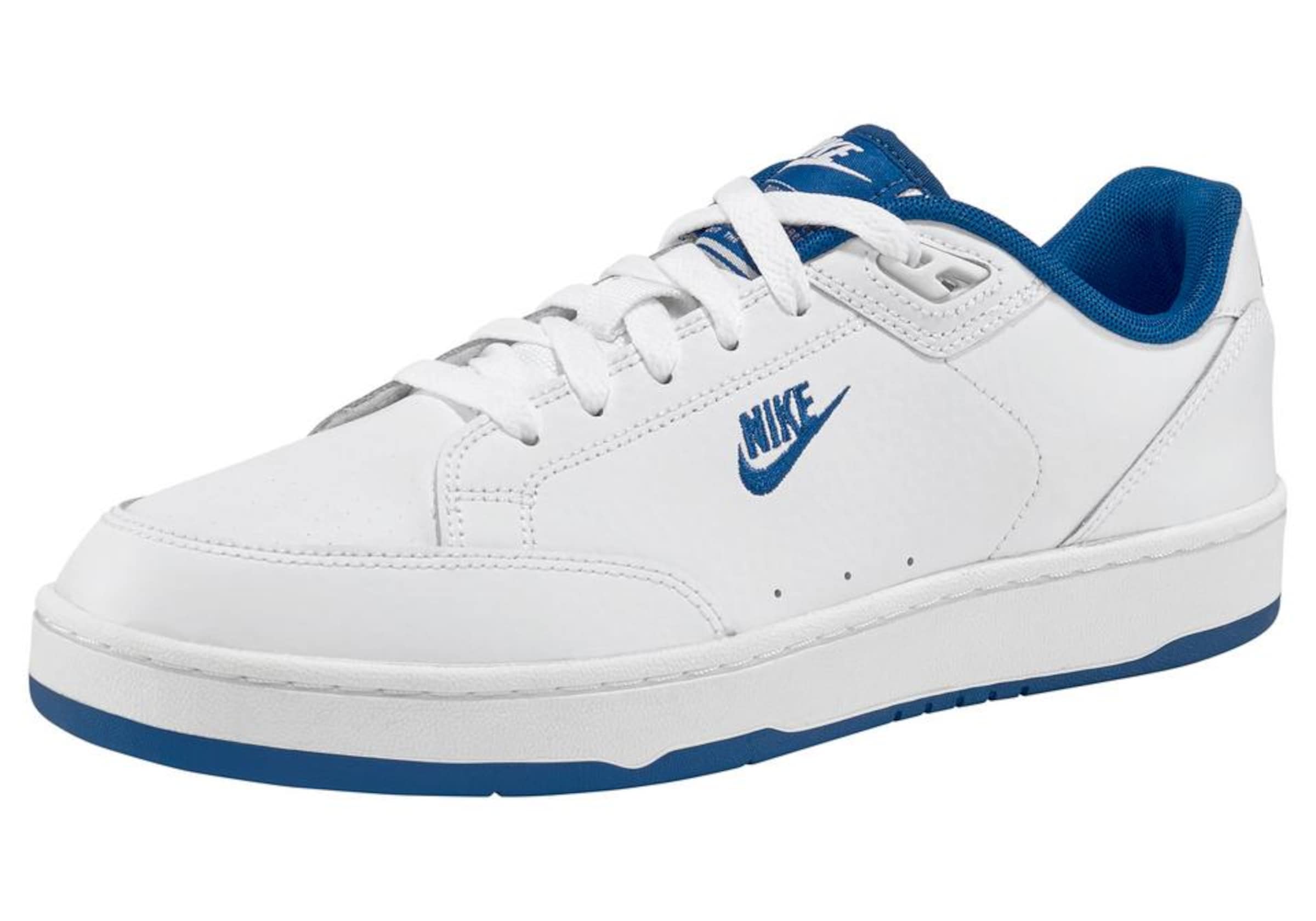 Sneaker bassa 'Grandstand II' di Nike Sportswear in bianco: frontale