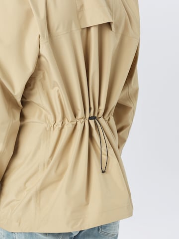 Lacoste Sport Regular Fit Sportjacke in Beige