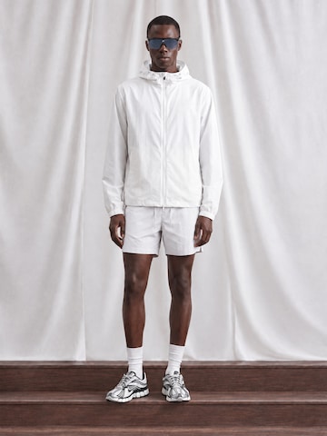 Off White Windbreaker Shorts Look