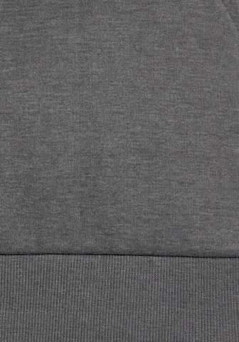 BENCH Sweatshirt in Grey