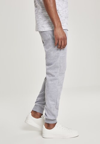 SOUTHPOLE Tapered Jogger in Grau