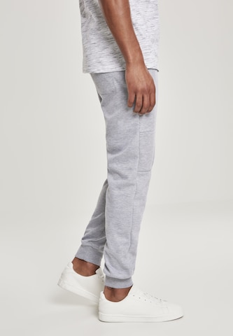 Effilé Pantalon SOUTHPOLE en gris