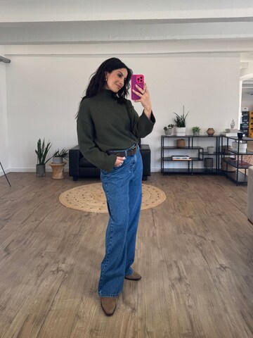 Comfy Earthy Turtleneck Look