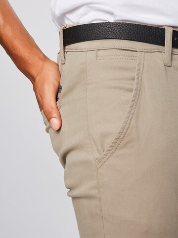 Lindbergh Slim fit Chino trousers 'Classic' in Beige