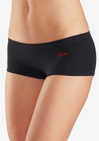 s.Oliver Boyshorts in Black: front