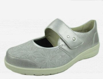 SOLIDUS Ballet Flats with Strap in Silver: front