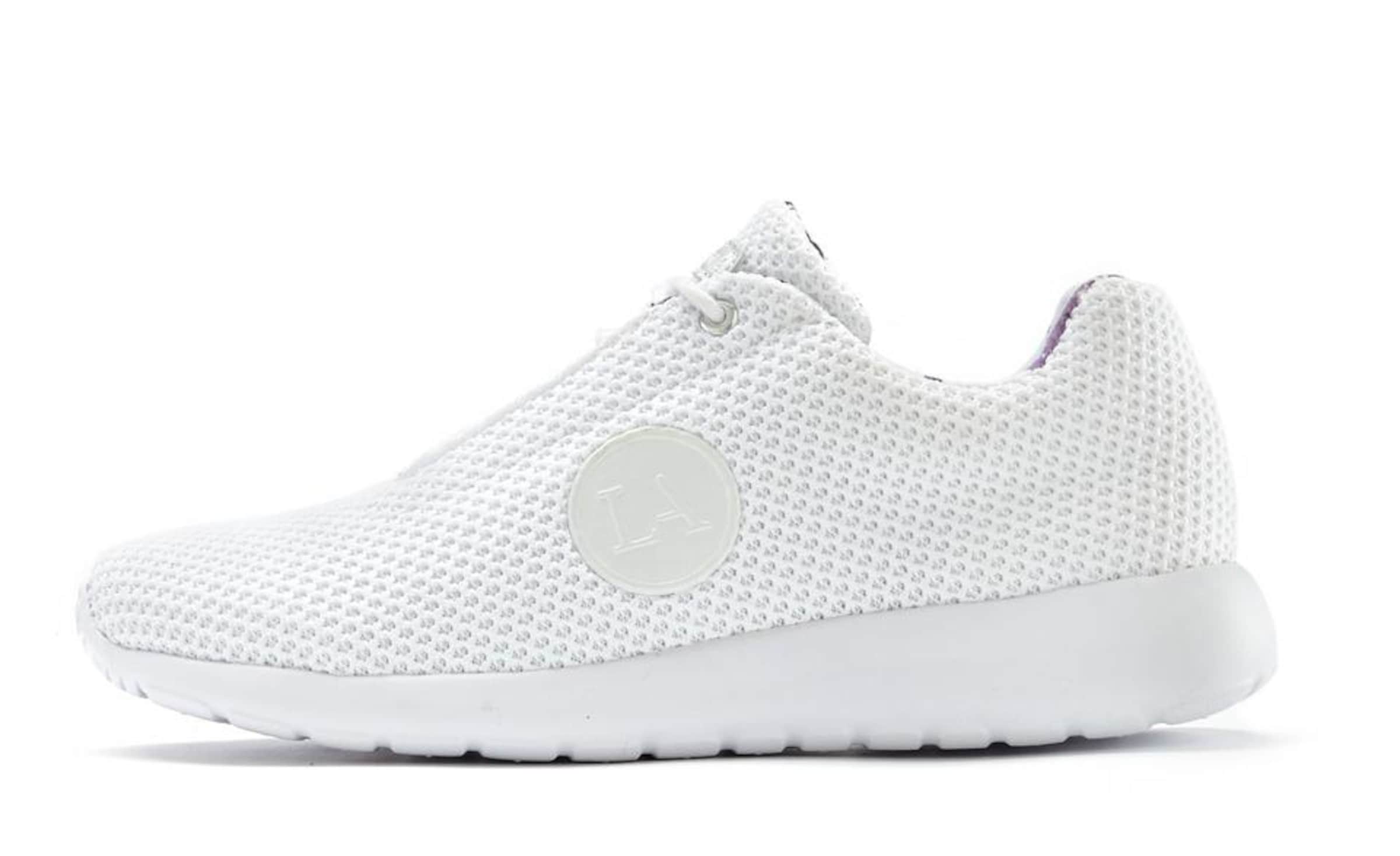 Baskets basses LASCANA en blanc