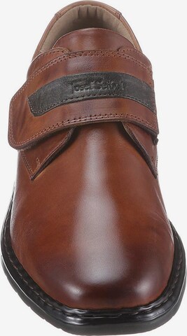 Chaussure basse 'Alastair' JOSEF SEIBEL en marron