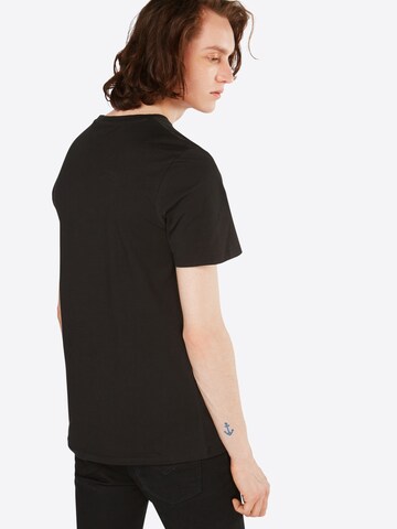 Tricou 'Essentials' de la JACK & JONES pe negru