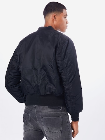 ALPHA INDUSTRIES Overgangsjakke 'MA-1' i sort