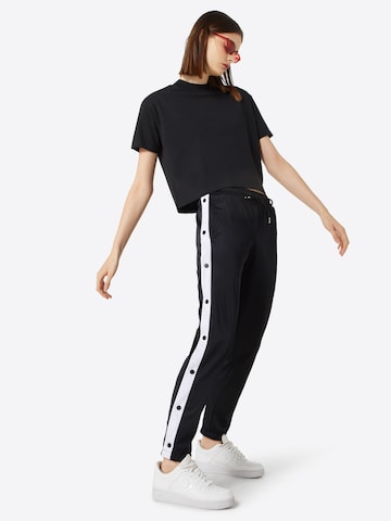 Regular Pantalon Urban Classics en noir